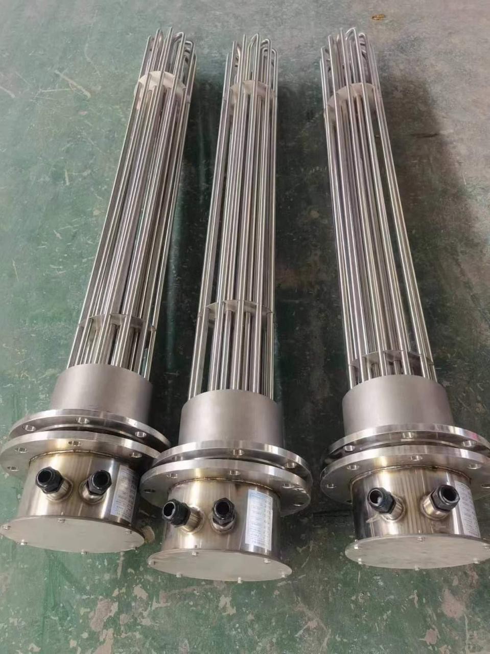 Flanged industrial heaters